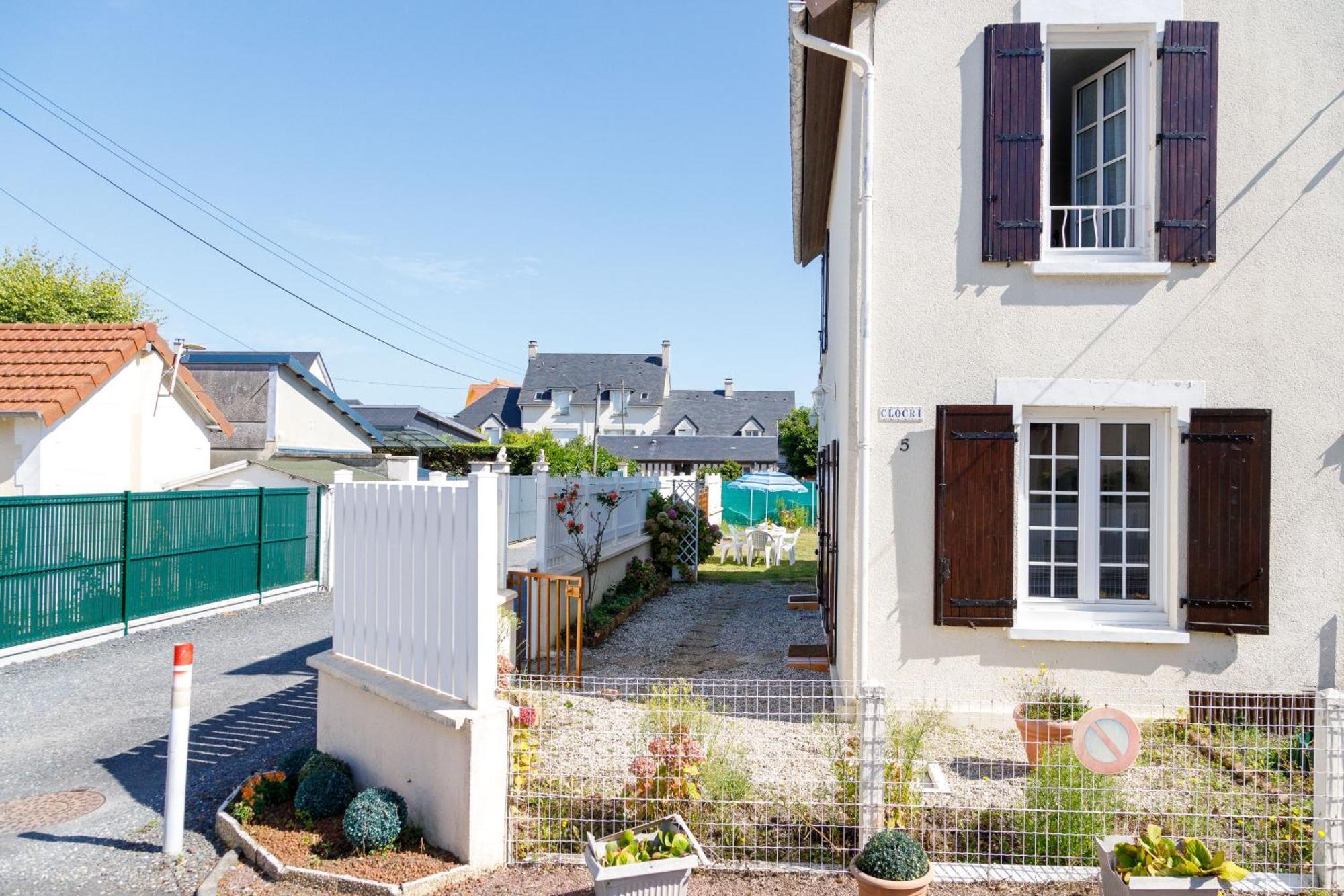 La Maison Cabourgeaise Proche Mer Εξωτερικό φωτογραφία